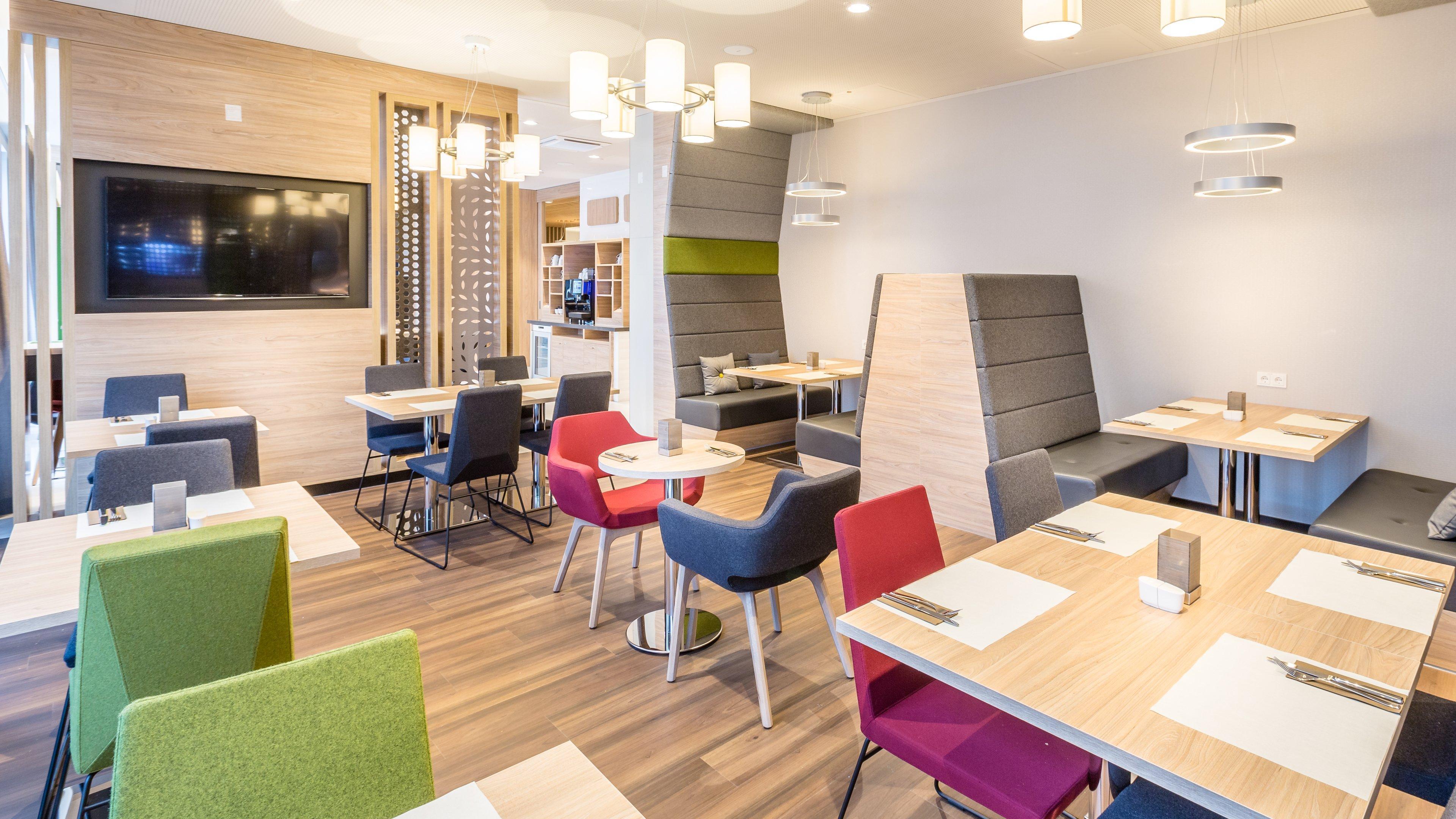 Holiday Inn Express Munich - City East By Ihg Exterior photo