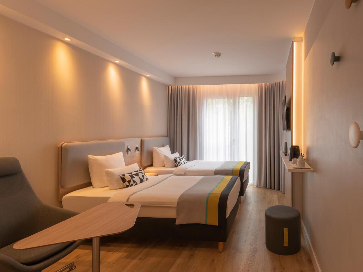 Holiday Inn Express Munich - City East By Ihg Exterior photo