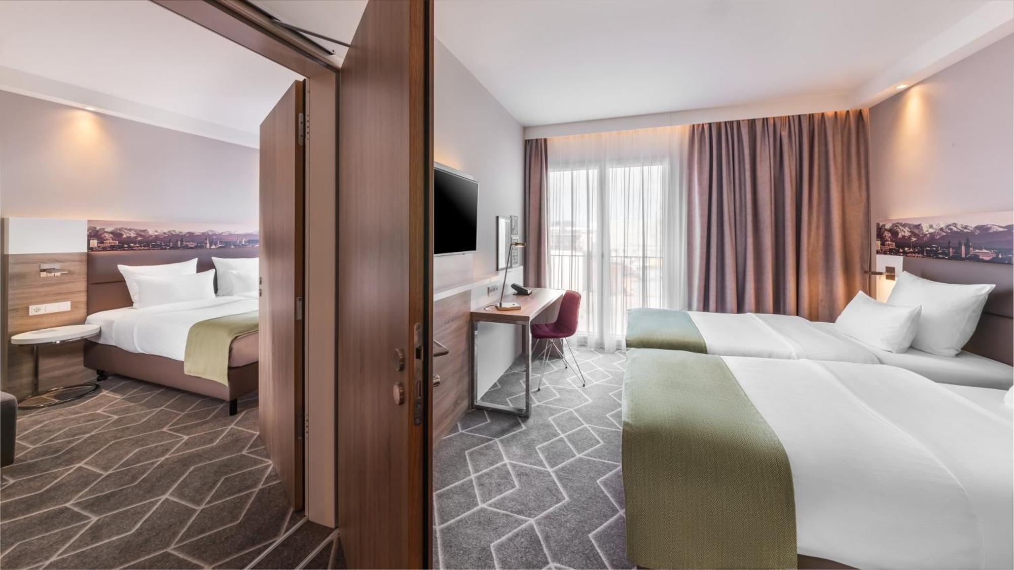 Holiday Inn Express Munich - City East By Ihg Exterior photo