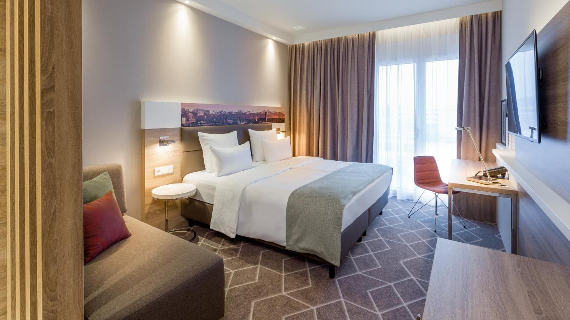 Holiday Inn Express Munich - City East By Ihg Exterior photo