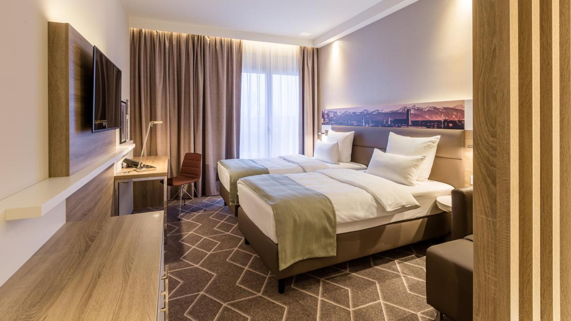 Holiday Inn Express Munich - City East By Ihg Exterior photo