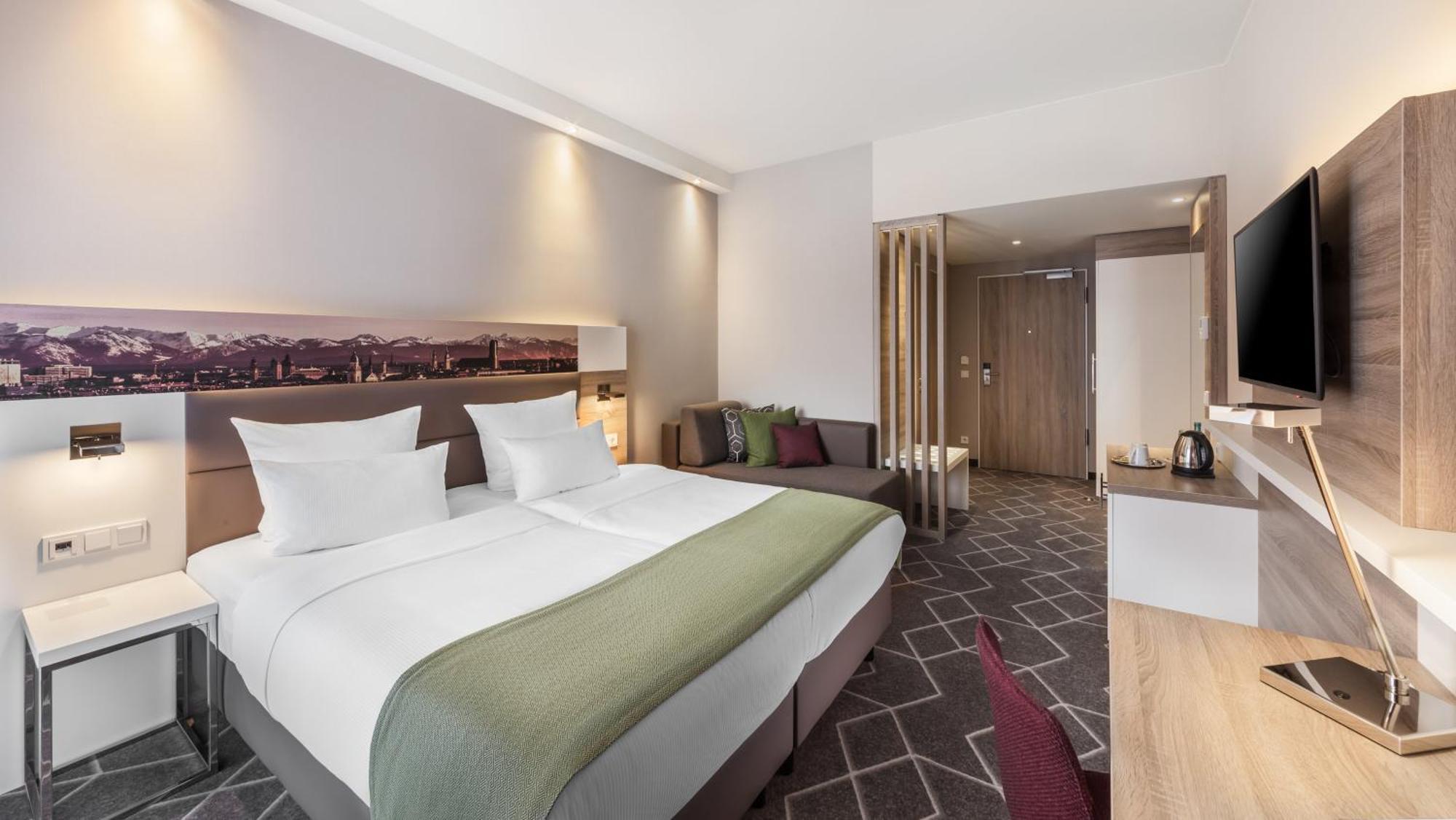 Holiday Inn Express Munich - City East By Ihg Exterior photo