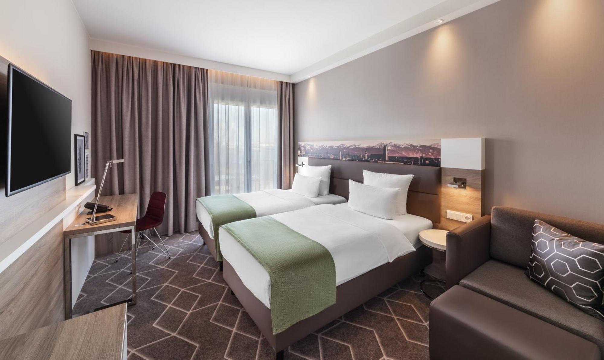 Holiday Inn Express Munich - City East By Ihg Exterior photo